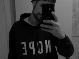 HMSB